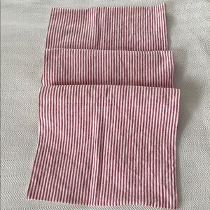Striped table runner EUC
